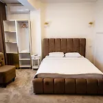Hotel Jolie Boutique 4*
