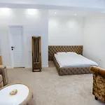 Hotel Jolie Boutique 4*