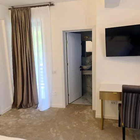 Jolie Boutique Hotel