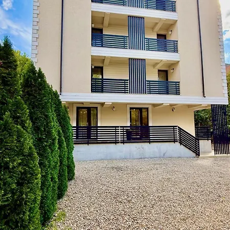Jolie Boutique Hotel 4*