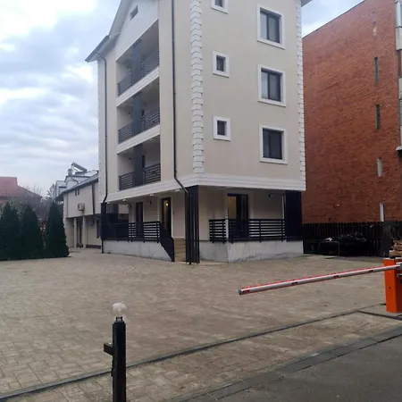 Jolie Boutique Отель