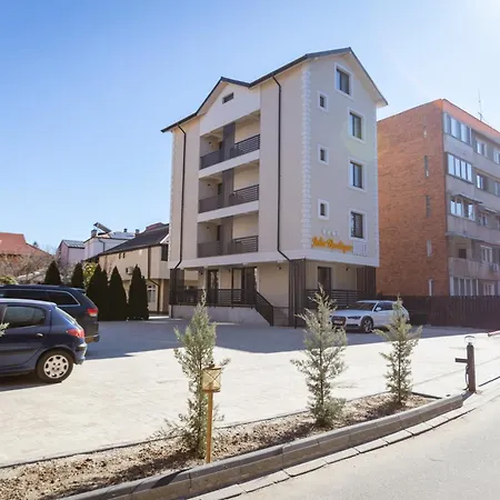 Jolie Boutique Крайова