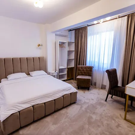 Jolie Boutique Hotel 4*