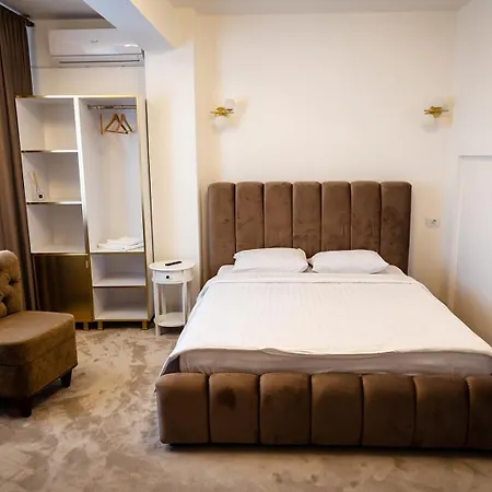 Hotel Jolie Boutique 4*