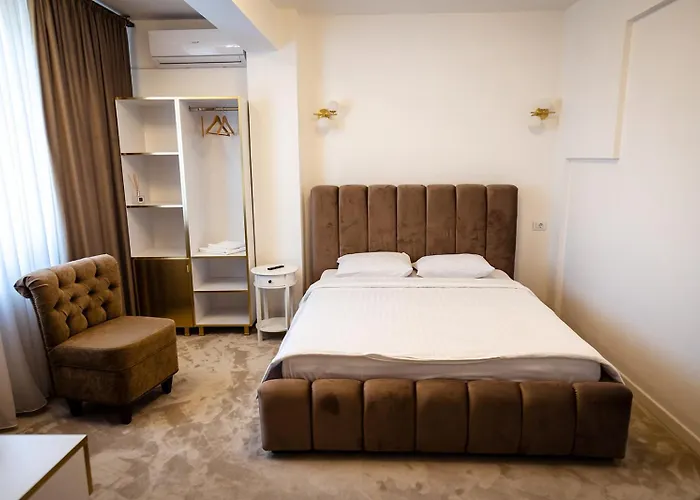 Hotel Jolie Boutique 4*