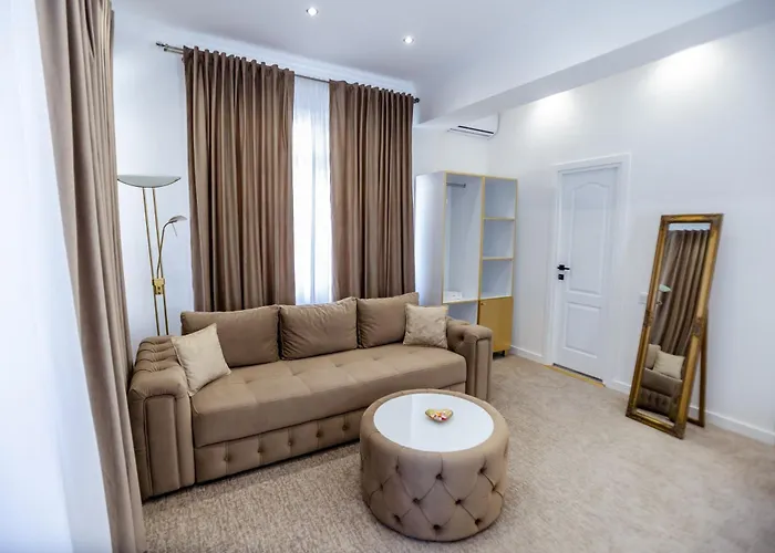 Jolie Boutique Hotel 4*