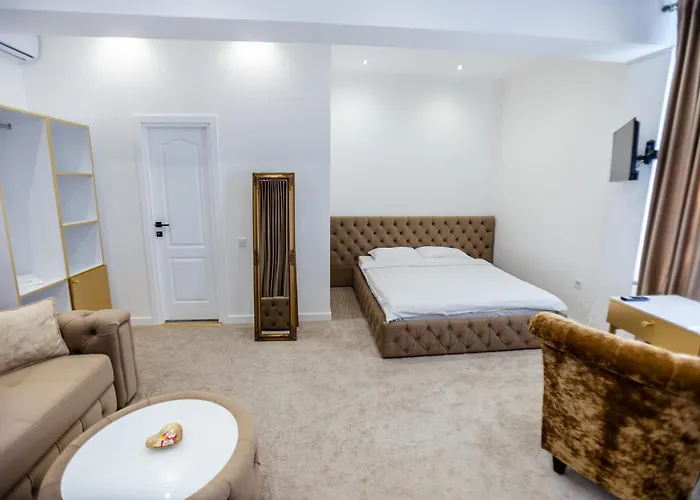 Hotel Jolie Boutique 4*