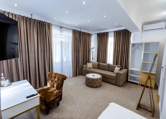 Jolie Boutique Hotel